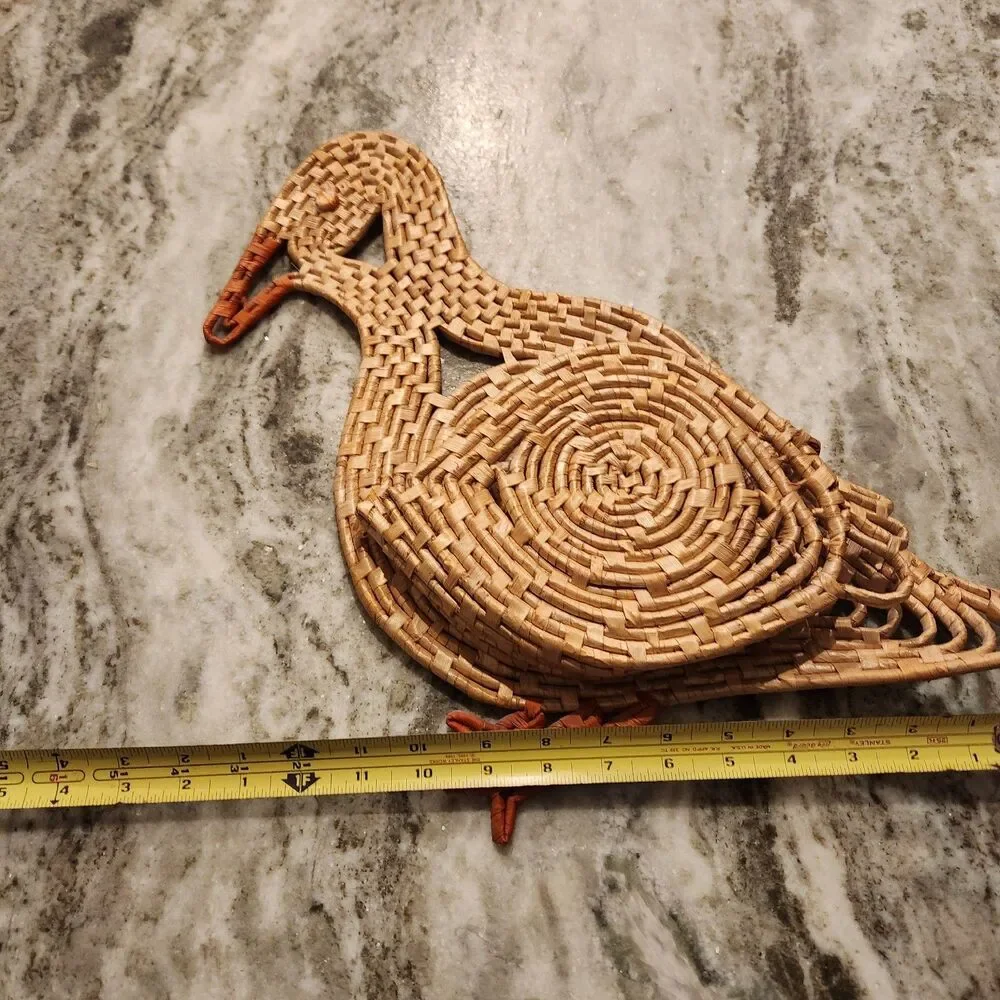 Vintage Rattan Duck Trivet Holder Wall Hanging 14